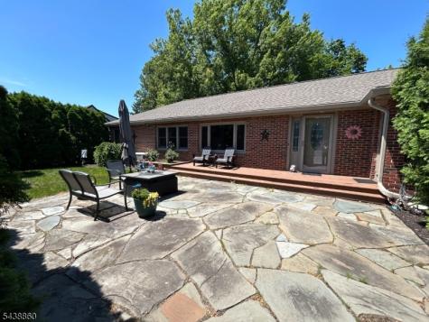 411 Sussex Street Pohatcong NJ 08865