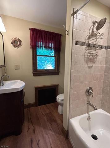411 Sussex Street Pohatcong NJ 08865
