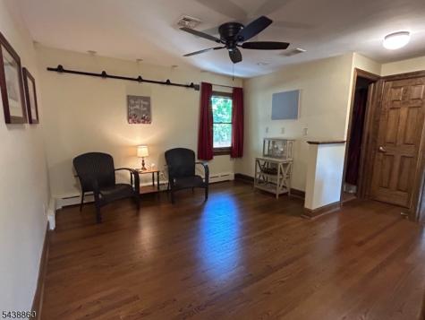411 Sussex Street Pohatcong NJ 08865