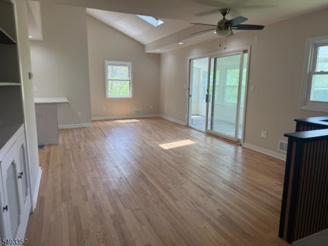 16 Sunset Trail Rockaway NJ 07866