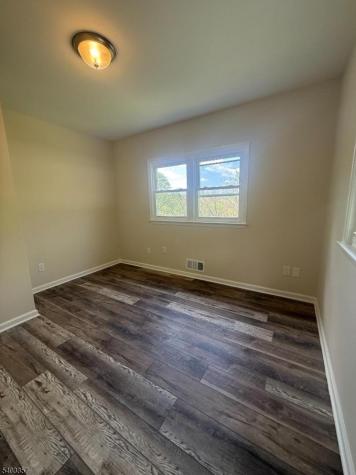 16 Sunset Trail Rockaway NJ 07866
