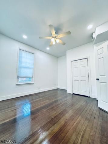 144 W 2nd Ave 1st Flr Roselle NJ 07203