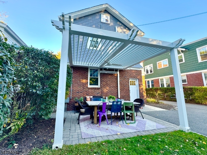 240 Park Street Montclair NJ 07042