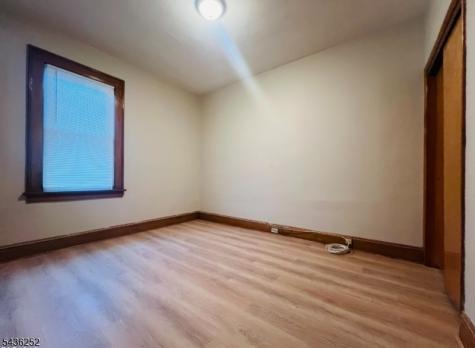 103 Knapp Avenue Clifton NJ 07011