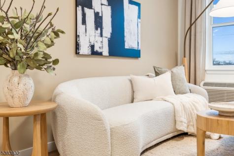 431 Drive Mlk Jr Boulevard East Orange NJ 07018