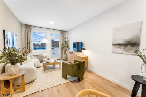 431 Drive Mlk Jr Boulevard East Orange NJ 07018