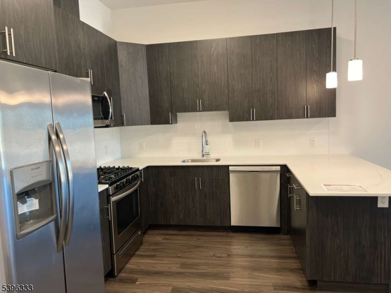 310 Madison Avenue Elizabeth NJ 07201