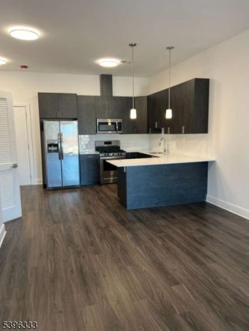 310 Madison Avenue Elizabeth NJ 07201