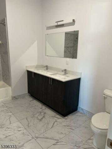 310 Madison Avenue Elizabeth NJ 07201