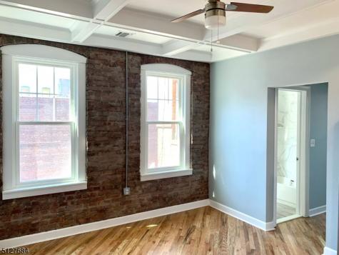 61 Washington St Apt 3 Bloomfield NJ 07003