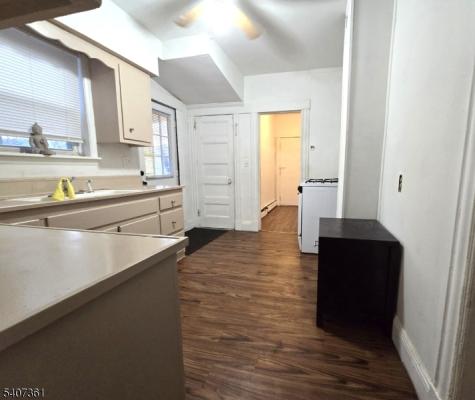 54 Stuyvesant Avenue Lyndhurst NJ 07071
