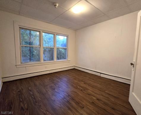 54 Stuyvesant Avenue Lyndhurst NJ 07071