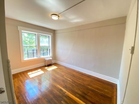 23 Harvard Street East Orange NJ 07018