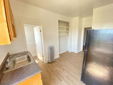 23 Harvard Street East Orange NJ 07018