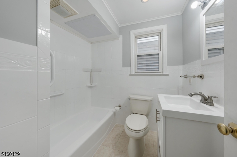 54 Llewellyn Avenue Bloomfield NJ 07003