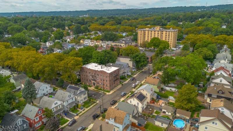 54 Llewellyn Avenue Bloomfield NJ 07003