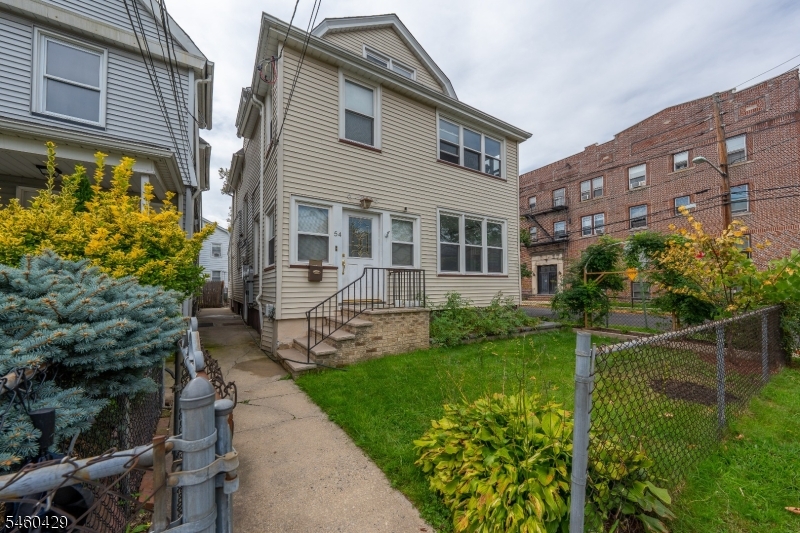 54 Llewellyn Avenue Bloomfield NJ 07003