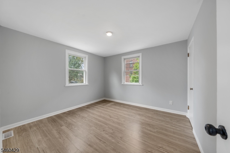 54 Llewellyn Avenue Bloomfield NJ 07003