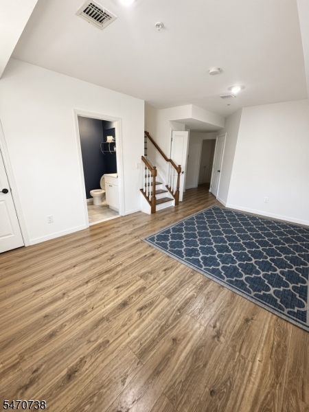 40 Lt Glenn Zamorski Drive Elizabeth NJ 07206