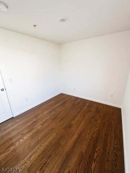 40 Lt Glenn Zamorski Drive Elizabeth NJ 07206