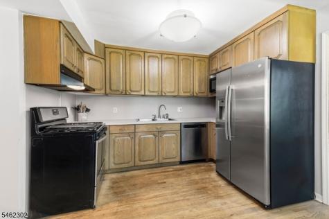 172 New Providence Road Mountainside NJ 07092