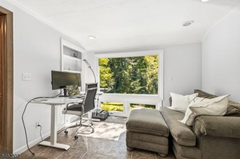 172 New Providence Road Mountainside NJ 07092