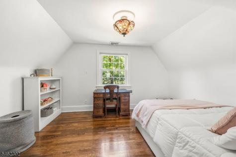 172 New Providence Road Mountainside NJ 07092
