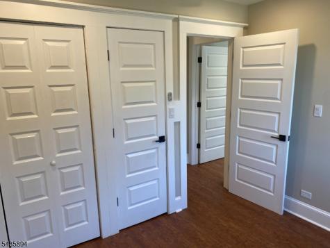 971 Virgil Avenue Ridgefield NJ 07657