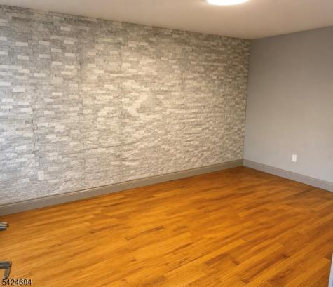 1411 Hussa Street Linden NJ 07036