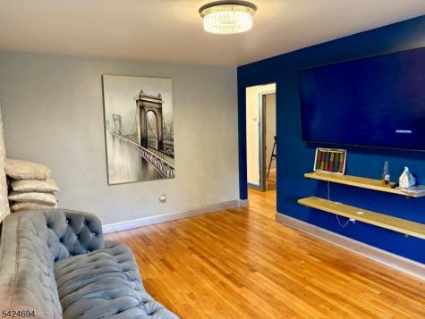 1411 Hussa Street Linden NJ 07036