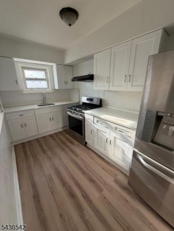89 Oraton Newark NJ 07104