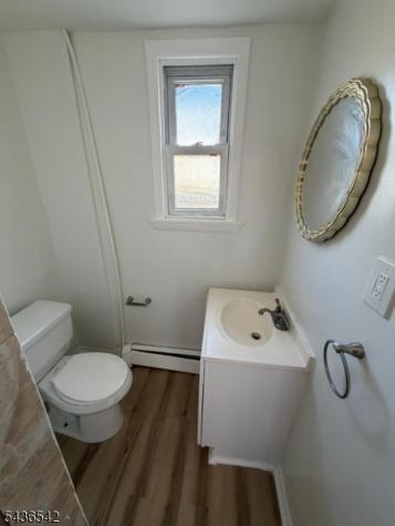 89 Oraton Newark NJ 07104
