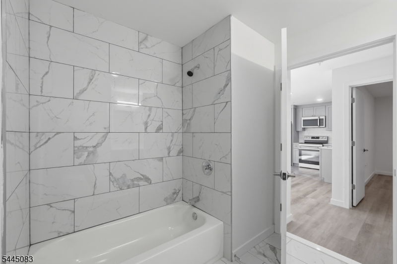 566 Springfield Avenue Newark NJ 07103