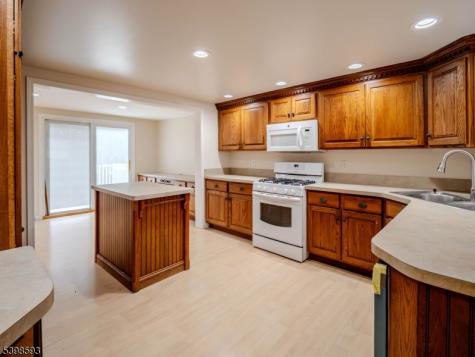 48 Unionville Avenue C Sussex NJ 07461