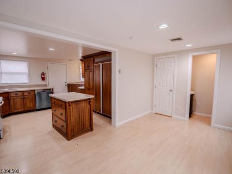 48 Unionville Avenue C Sussex NJ 07461