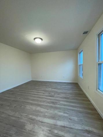 322 New Street Newark NJ 07103