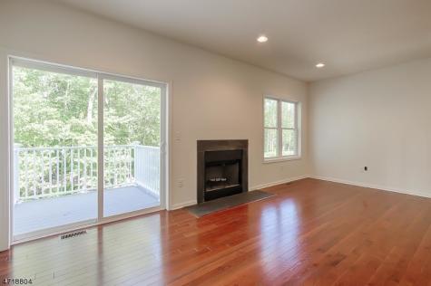 15 Decroce Court Parsippany-troy Hills NJ 07054