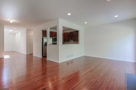 15 Decroce Court Parsippany-troy Hills NJ 07054