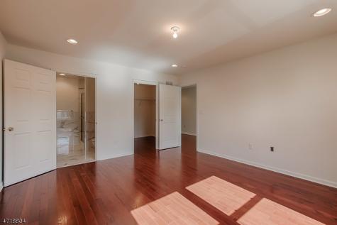 15 Decroce Court Parsippany-troy Hills NJ 07054