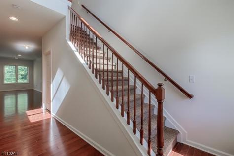15 Decroce Court Parsippany-troy Hills NJ 07054
