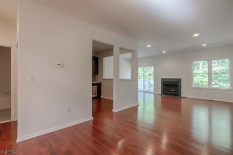 15 Decroce Court Parsippany-troy Hills NJ 07054