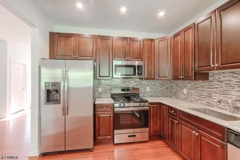 15 Decroce Court Parsippany-troy Hills NJ 07054