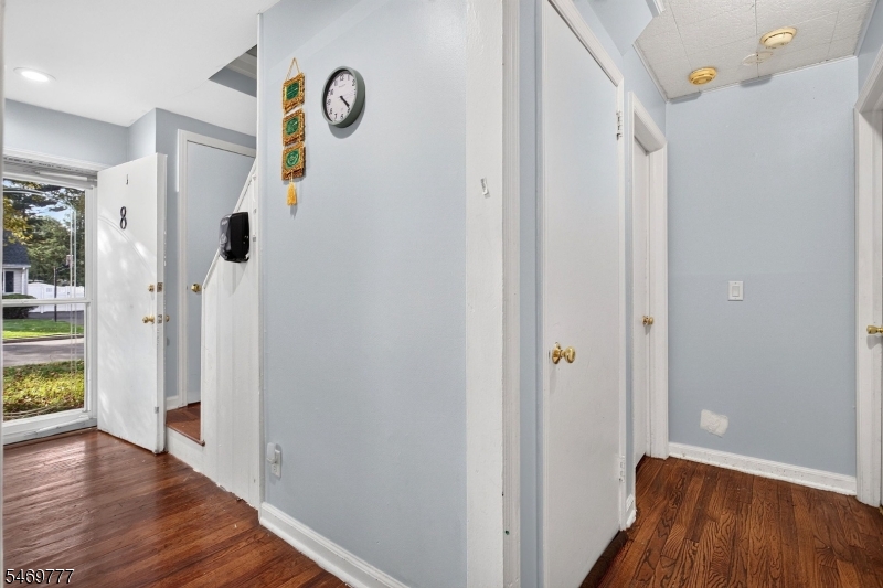 8 Kelly Street Metuchen NJ 08840
