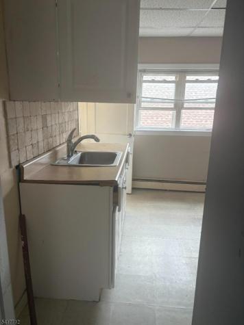 707 Bonnett Street Elizabeth NJ 07202