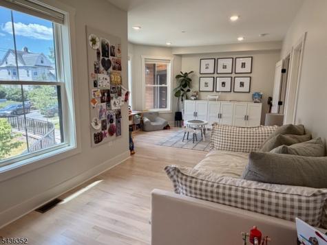 48 Walnut Street Montclair NJ 07042