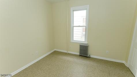 428 Avon Avenue Newark NJ 07108