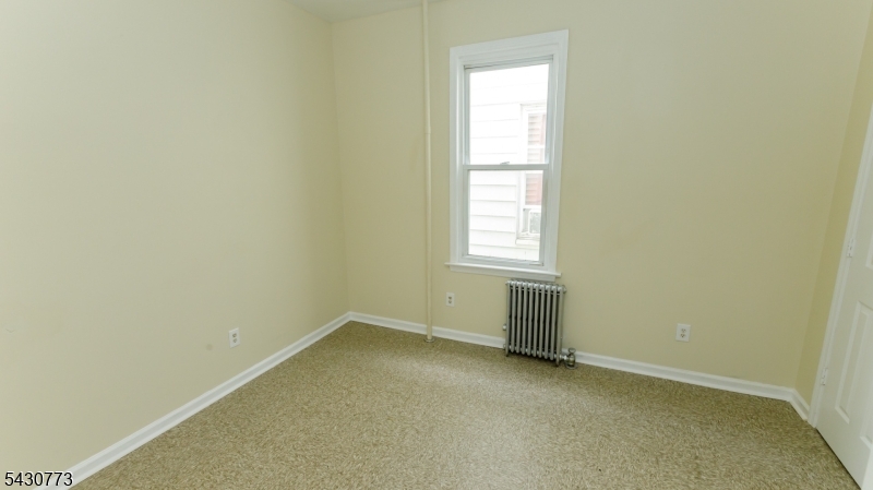 428 Avon Avenue Newark NJ 07108