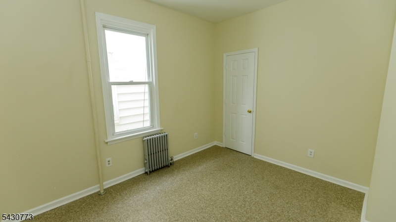 428 Avon Avenue Newark NJ 07108