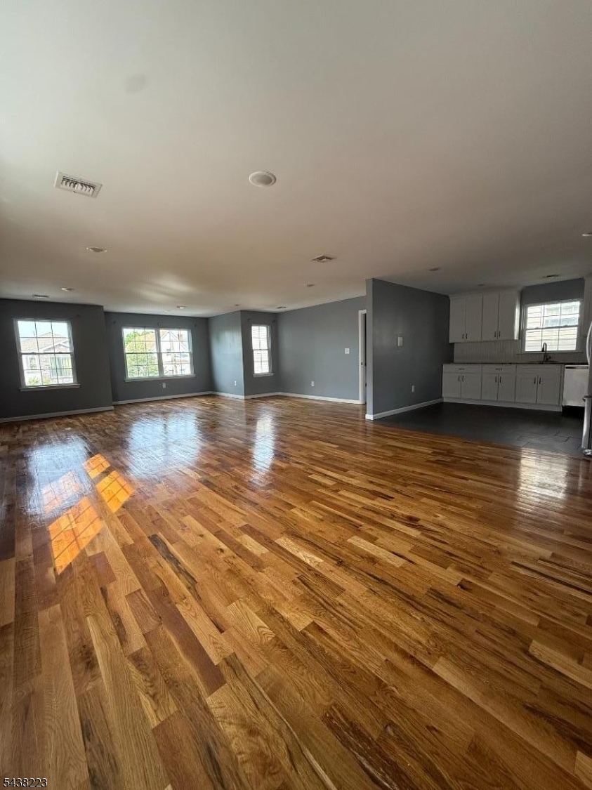 546 S Park Street Elizabeth NJ 07206