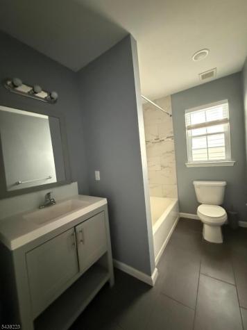 546 S Park Street Elizabeth NJ 07206